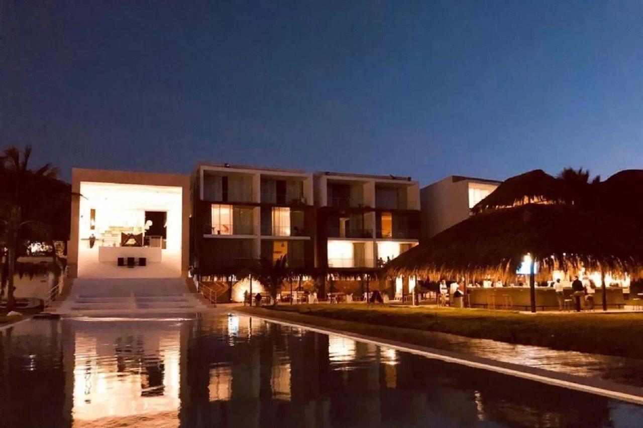 Socialtel Mancora Hotel Ngoại thất bức ảnh