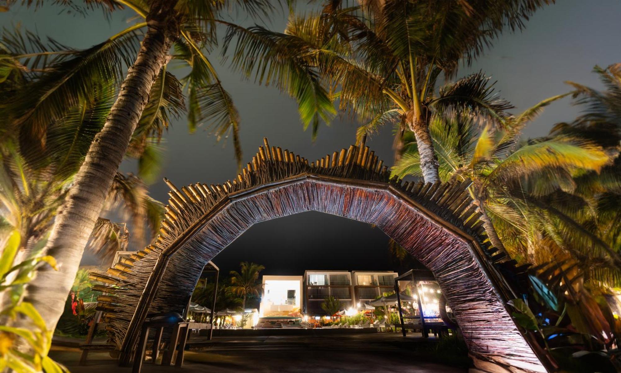 Socialtel Mancora Hotel Ngoại thất bức ảnh